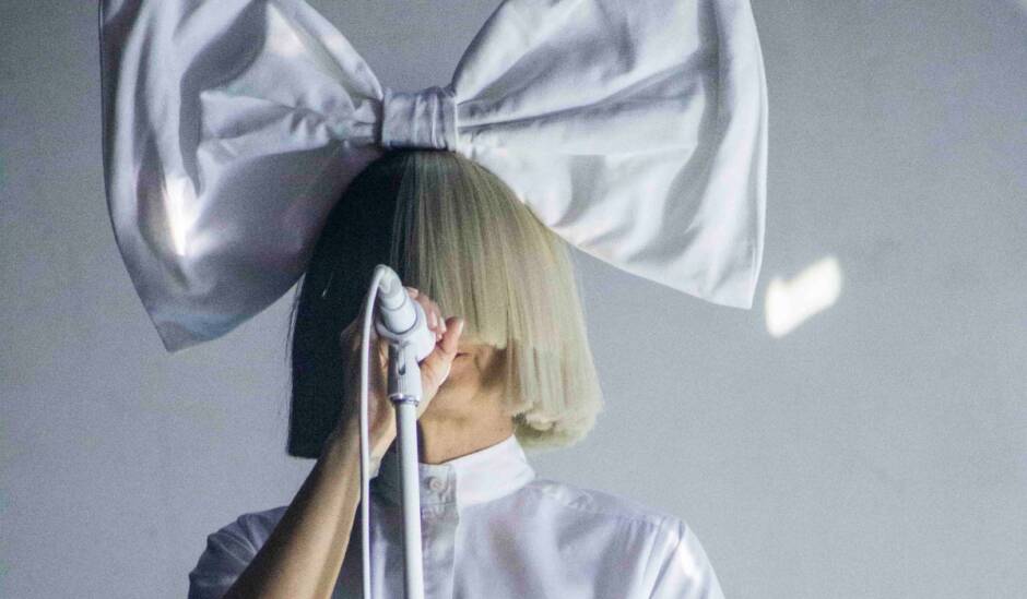 Sia: Εμπνεύστηκε το νέο άλμπουμ «Reasonable Woman» σε περίοδο βαριάς κατάθλιψης